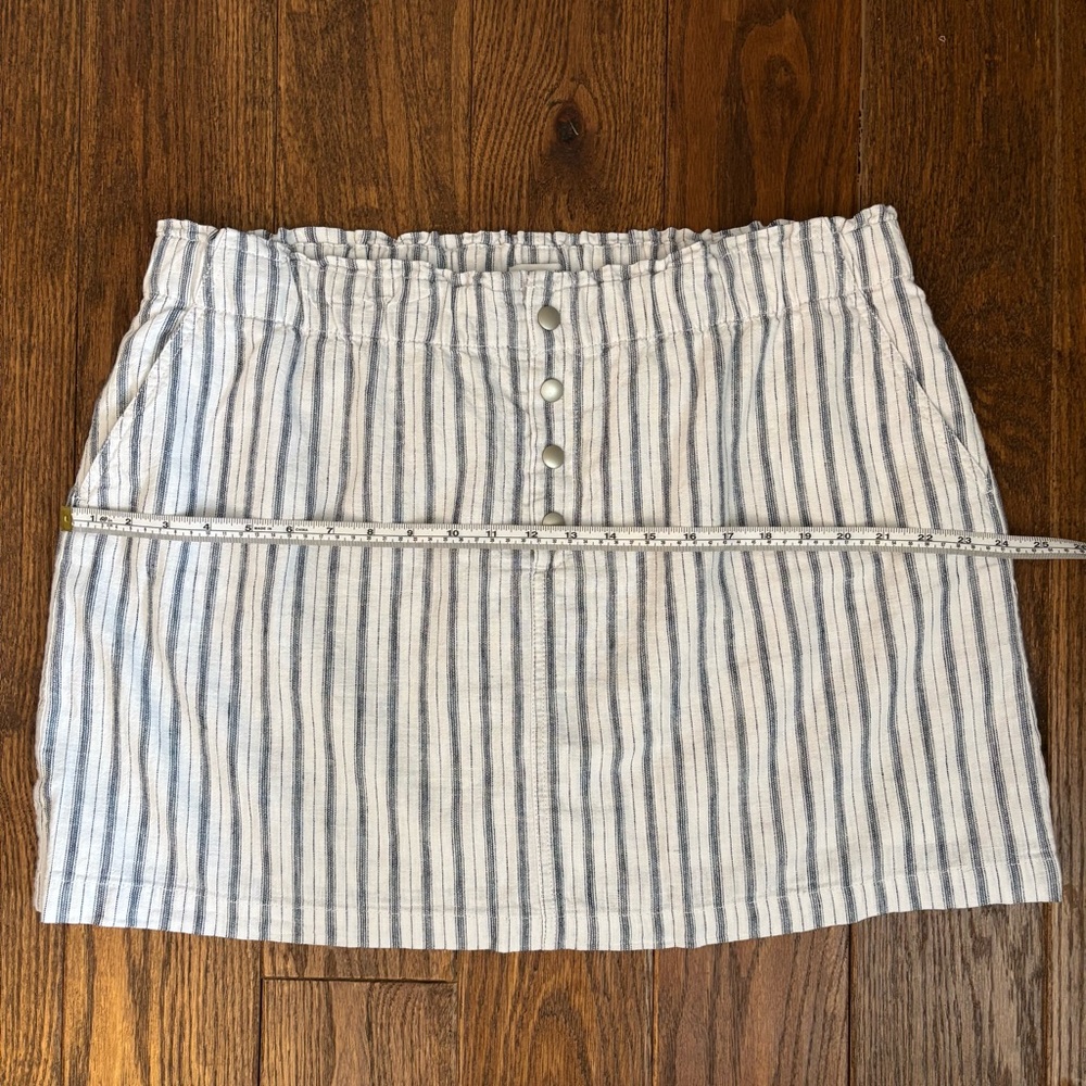 LOFT Striped Button-Front Mini Skirt - White & Blue - Picture 7 of 8